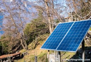 Complete Off-Grid Solar System with Batteries: A Guide to Energy Independence